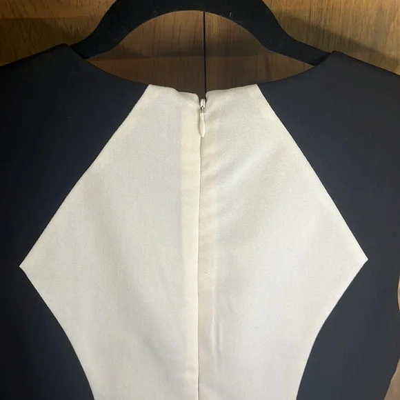 Colourblock Dress - Picture 4 of 6